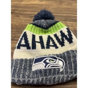 Authentic New Era NFL Football Seattle Seahawks Pom Beanie Unisex Adult One Size